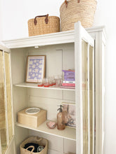 Afbeelding in Gallery-weergave laden, Vintage/brocante kast
