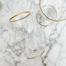 Afbeelding in Gallery-weergave laden, Vintage borrelglaasjes met gouden rand