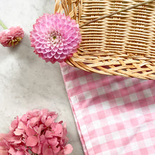 Afbeelding in Gallery-weergave laden, Rotan mandje
