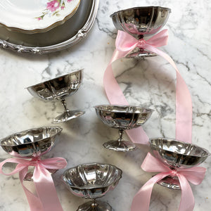 Set van 6 zilveren coupes