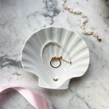 Afbeelding in Gallery-weergave laden, Set van 10 keramieken schelpenschaaltjes
