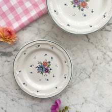 Afbeelding in Gallery-weergave laden, Vintage bordjes 7 stuks 
